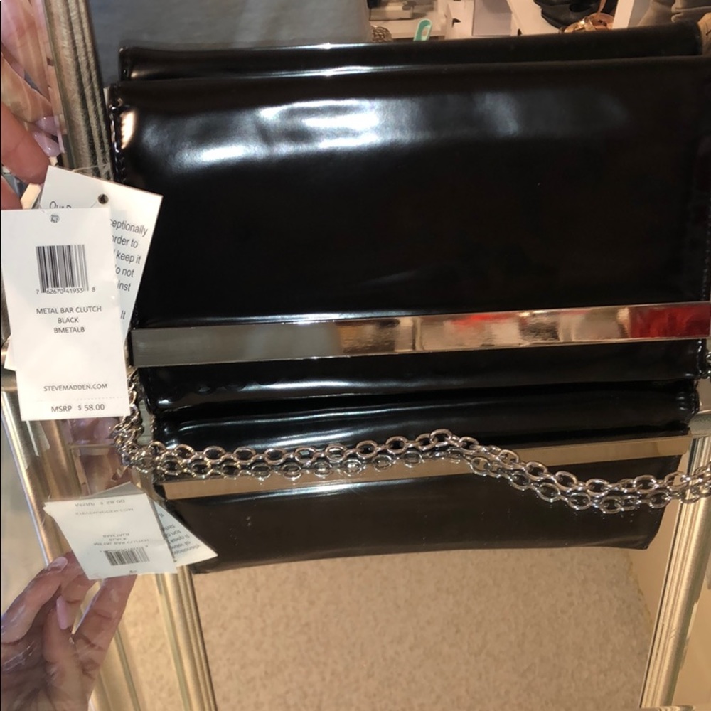 NWT BMETALB patent leather Steve Madden clutch
